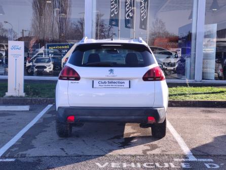 PEUGEOT 2008 1.2 PureTech 110ch E6.c Signature S&S 5cv à vendre à Besançon - Image n°6