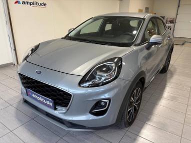 Voir le détail de l'offre de cette FORD Puma 1.0 EcoBoost 125ch mHEV Titanium 6cv de 2021 en vente à partir de 205.13 €  / mois