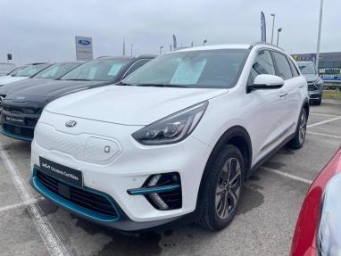 Voir le détail de l'offre de cette KIA e-Niro Design 204ch de 2021 en vente à partir de 195.88 €  / mois