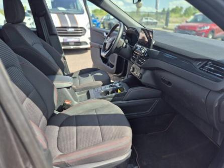 FORD Kuga 2.5 Duratec 190ch FHEV E85 ST-Line BVA à vendre à Montargis - Image n°11