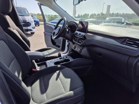 FORD Kuga 2.5 Duratec 190ch FHEV E85 Titanium BVA à vendre à Montargis - Image n°11