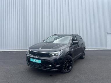 Voir le détail de l'offre de cette OPEL Grandland X 1.2 Turbo Hybrid 136ch GS Light e-DCT6 de 2024 en vente à partir de 298.72 €  / mois