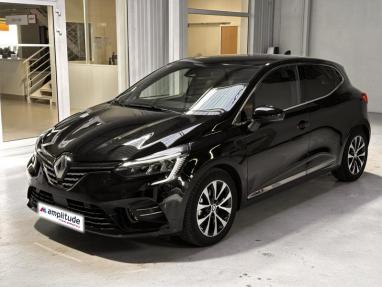 Voir le détail de l'offre de cette RENAULT Clio 1.6 E-Tech hybride 145ch Techno de 2022 en vente à partir de 169.58 €  / mois