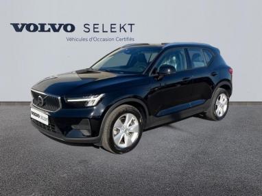 Voir le détail de l'offre de cette VOLVO XC40 B3 163ch Momentum Business DCT 7 de 2022 en vente à partir de 347.44 €  / mois
