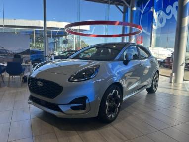 Voir le détail de l'offre de cette FORD Puma 1.0 EcoBoost Hybrid 125ch ST-Line X S&S de 2025 en vente à partir de 30 990 € 