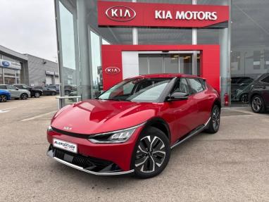 Voir le détail de l'offre de cette KIA EV6 325ch Design 4WD de 2022 en vente à partir de 354.61 €  / mois